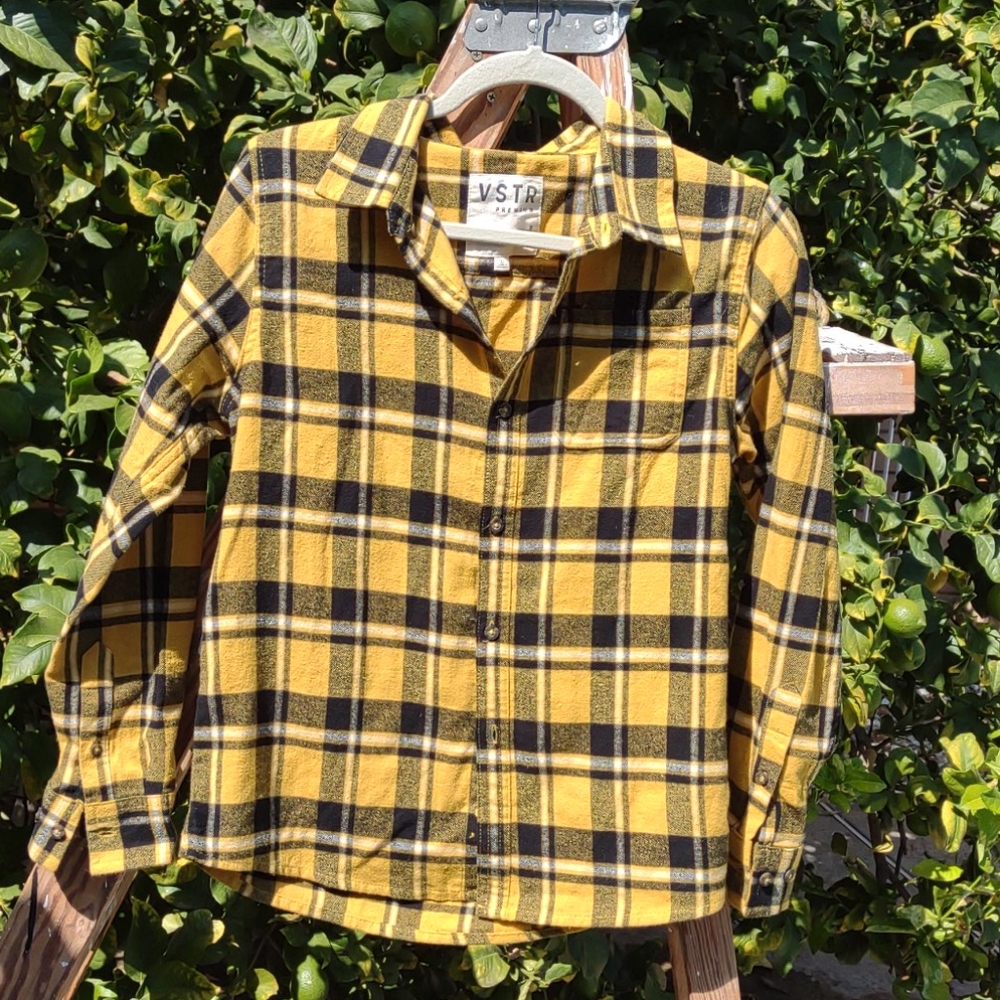 VSTR Youth Boys Button Down Flannel Plaid Shirt L